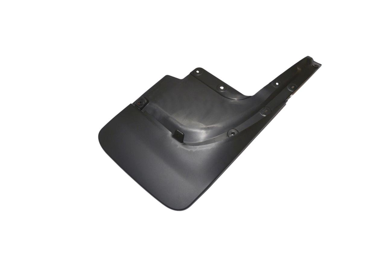 Брызговики автомобильные задние правые для Toyota Land Cruiser 200/ LX570 2007-2015 пластиковые Черный (76625-60240)