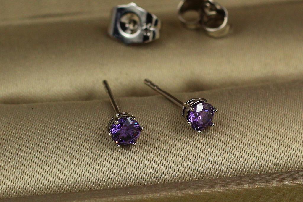 Серьги гвозди Xuping Jewelry камни фиолетовые на шесть креплений 4 мм Серебристый (2181169025)