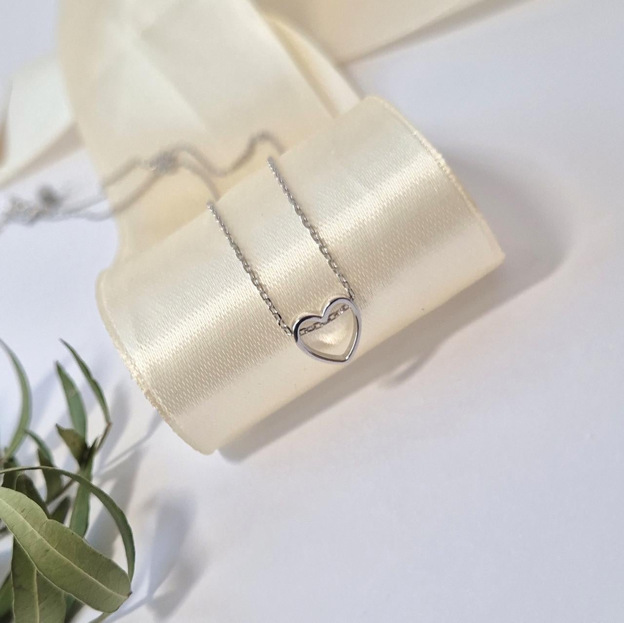 Кольє серце без каменів срібло 925 проби родоване 1,98 г (вс122р)