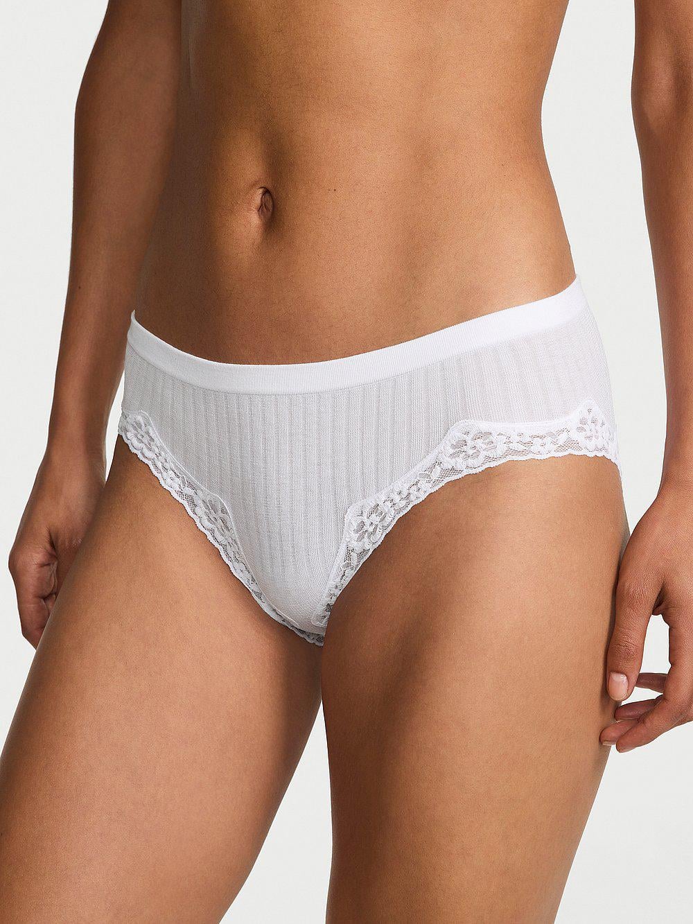 Трусики Victoria's Secret Lace Ultra-Mini Scoop Thong Panty XS Белый (27119614)