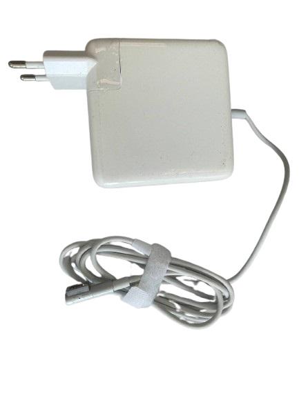 Зарядка Apple MacBook 18.5V 4.6A (000148979)