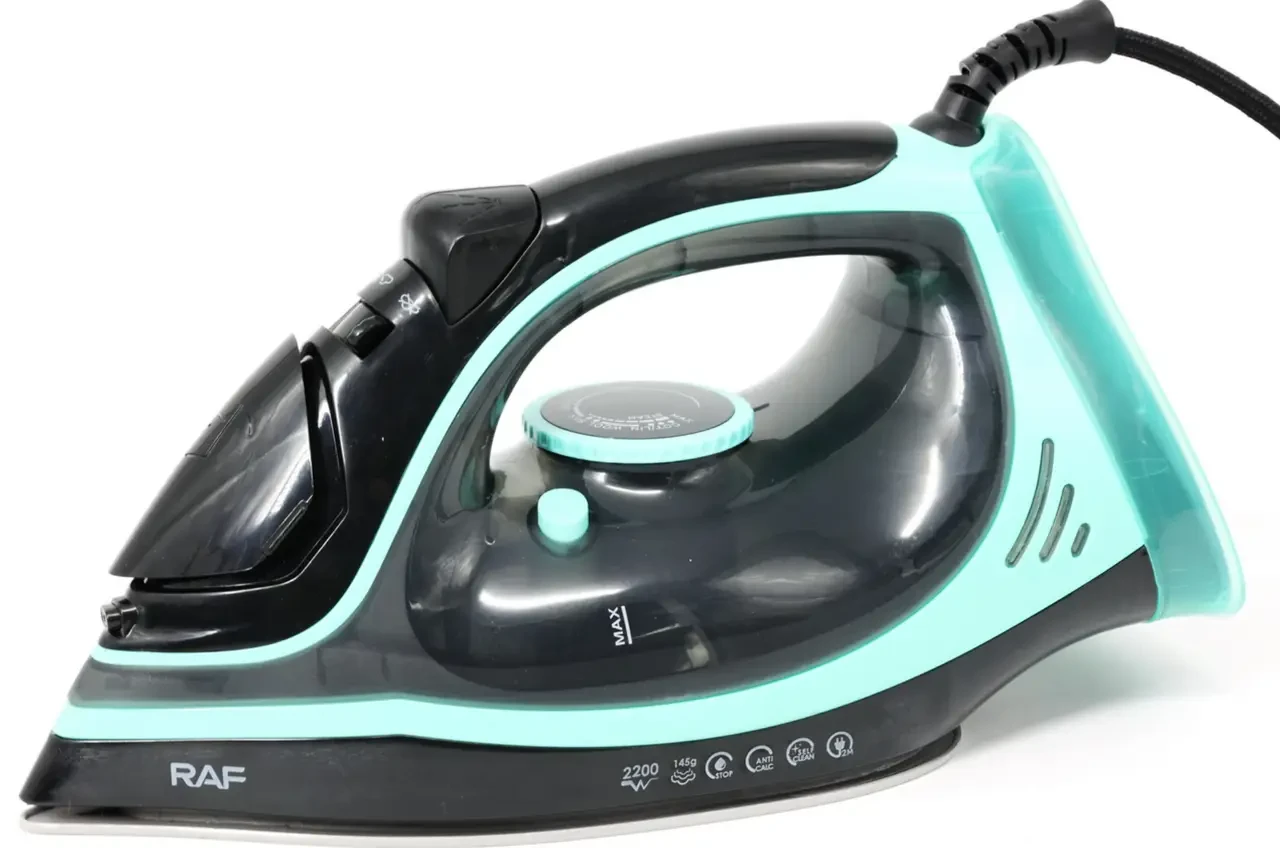 Утюг RAF R.1250 керамическая подошва 2200 Вт (9871)