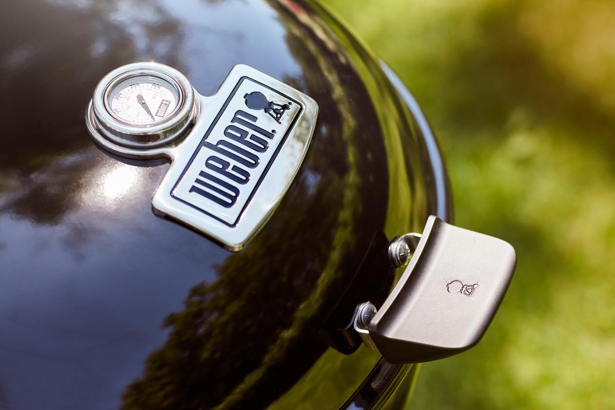 Гриль угольный Weber Master-Touch Premium E-5770 57 см Черный - фото 6 Гриль угольный Weber Master-Touch Premium E-5770 57 см Черный - фото 6
