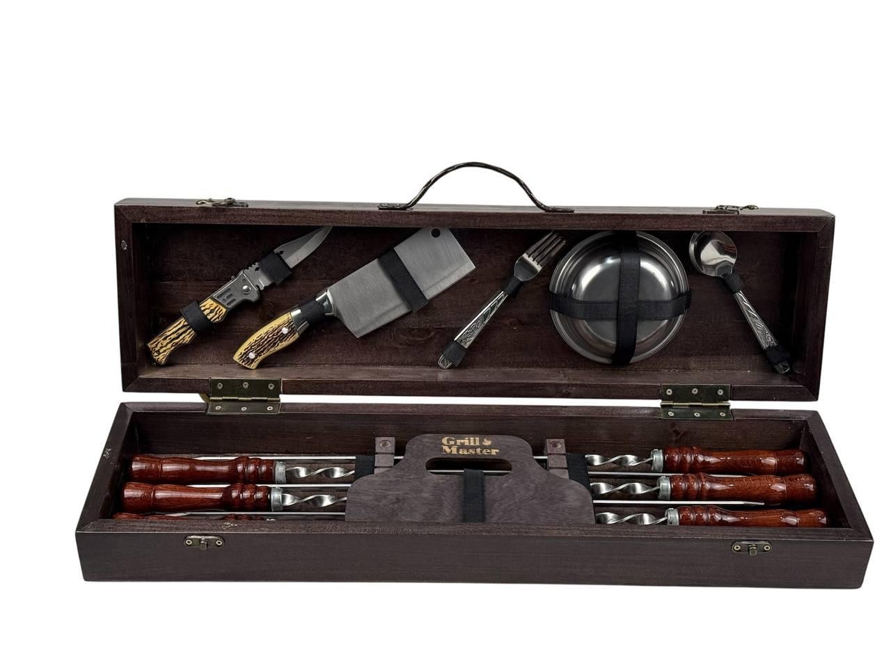 Набор для пикника GrillMaster Эконом с/тесаком раскладным ножом/посудой 27 пр. Коричневый (10-164-KS-7706)