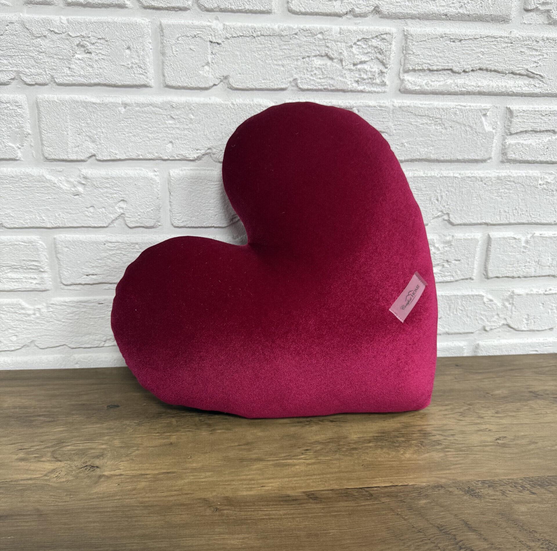 Подушка Comfort Home Серце велюрова мерехтлива 30х40 см Подушка Comfort Home Серце велюрова мерехтлива 30х40 см