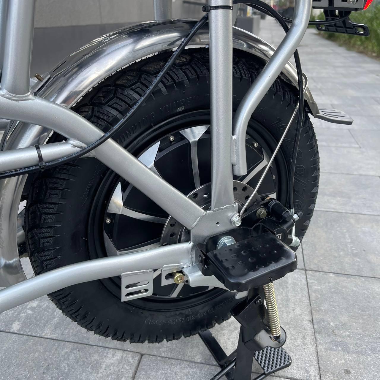 Електровелосипед Minako Monster 16" Chrome з підсиленим багажником (09865543) - фото 13 Електровелосипед Minako Monster 16" Chrome з підсиленим багажником (09865543) - фото 13