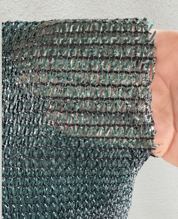 Сетка затеняющая Клевер 75% 2х50 м (888) - фото 3 Сетка затеняющая Клевер 75% 2х50 м (888) - фото 3