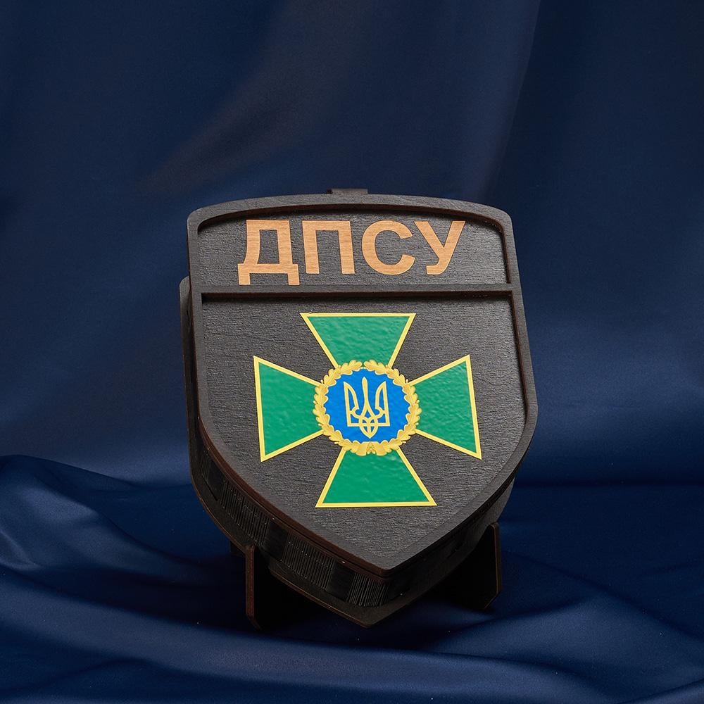 Подарочный набор рюмок с шевроном ГПСУ маленький (28421078) - фото 7 Подарочный набор рюмок с шевроном ГПСУ маленький (28421078) - фото 7