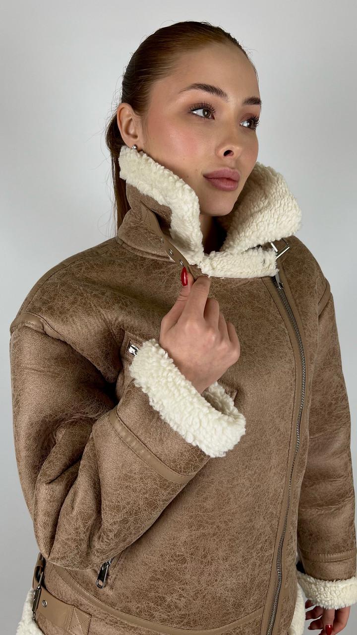 Дубленка женская Бренд #F2436-02 M Бежевый (23918456) - фото 2