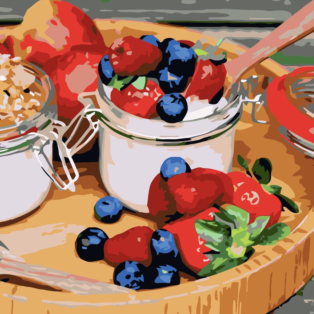 Картина по номерам Strateg Премиум Мороженое с клубникой 40х40 см (SK042)