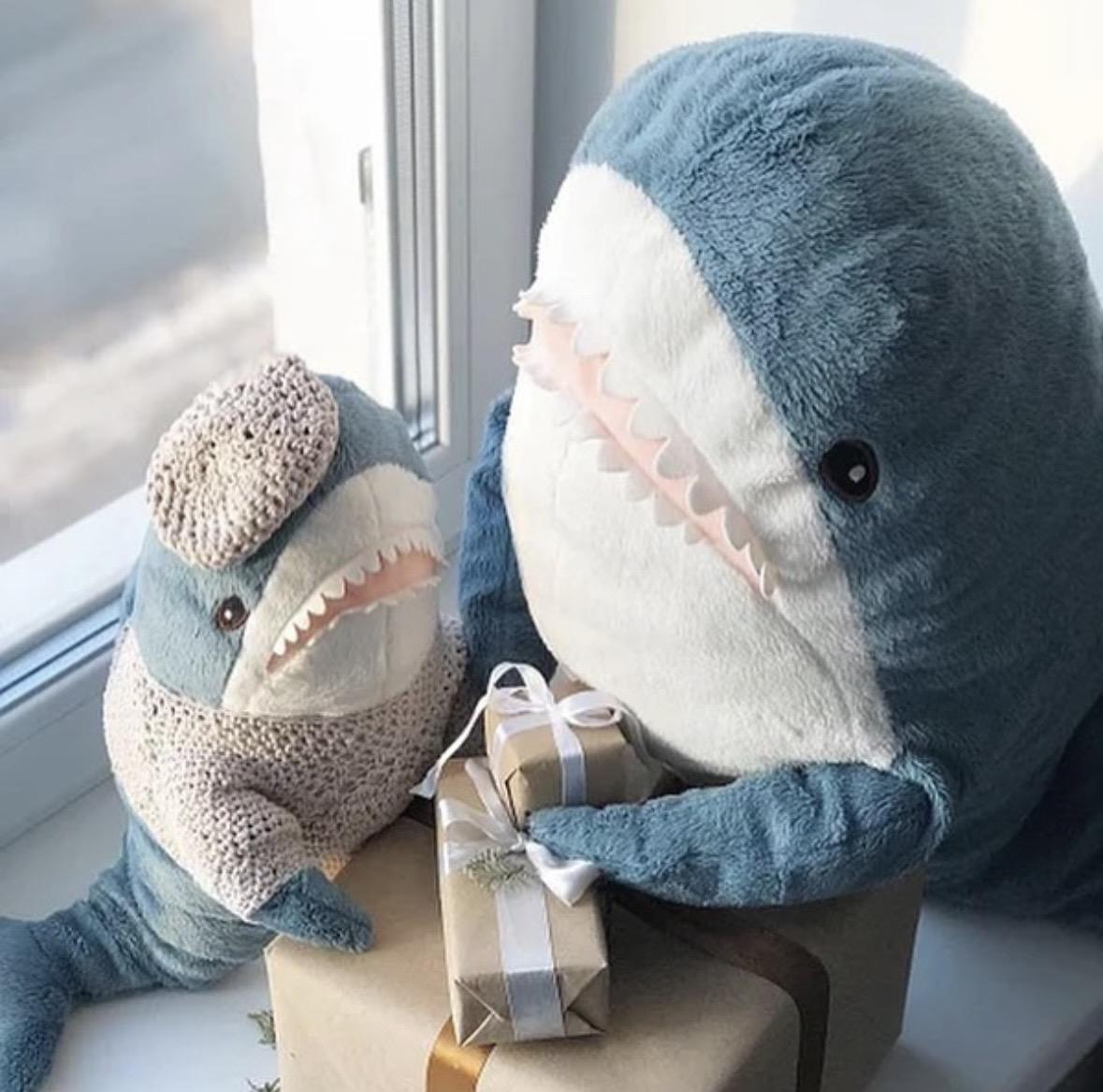 Іграшка м’яка BLAHAJ 303.735.88 Акула - фото 4 Іграшка м’яка BLAHAJ 303.735.88 Акула - фото 4