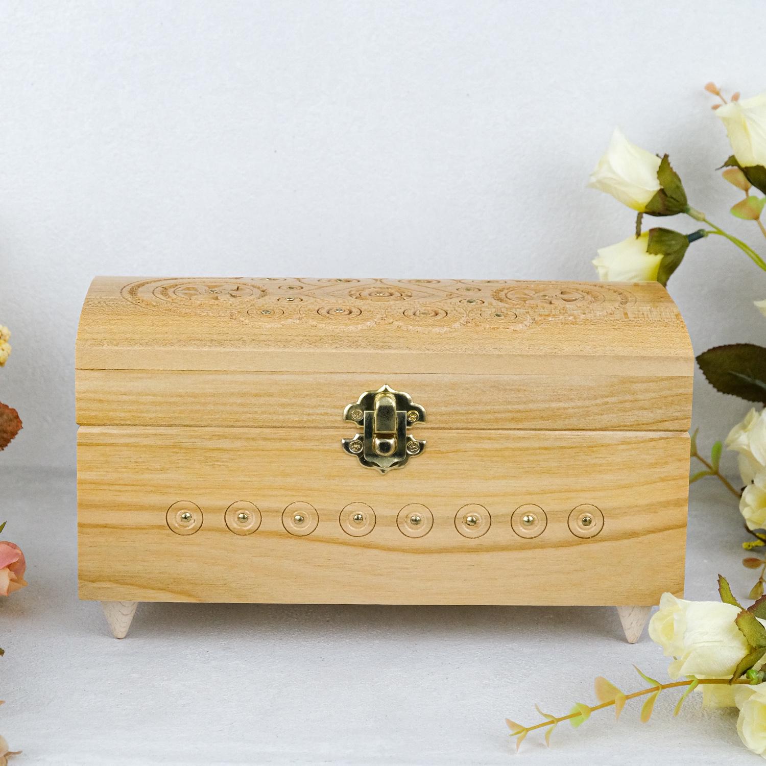 Шкатулка деревянная резная тонированная черешня 21х11 см (СДАР 017Ч)