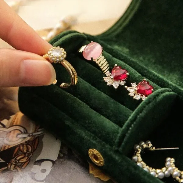 Футляр для украшений 10х5х3,5 см Зеленый (G00014) - фото 8 Футляр для украшений 10х5х3,5 см Зеленый (G00014) - фото 8