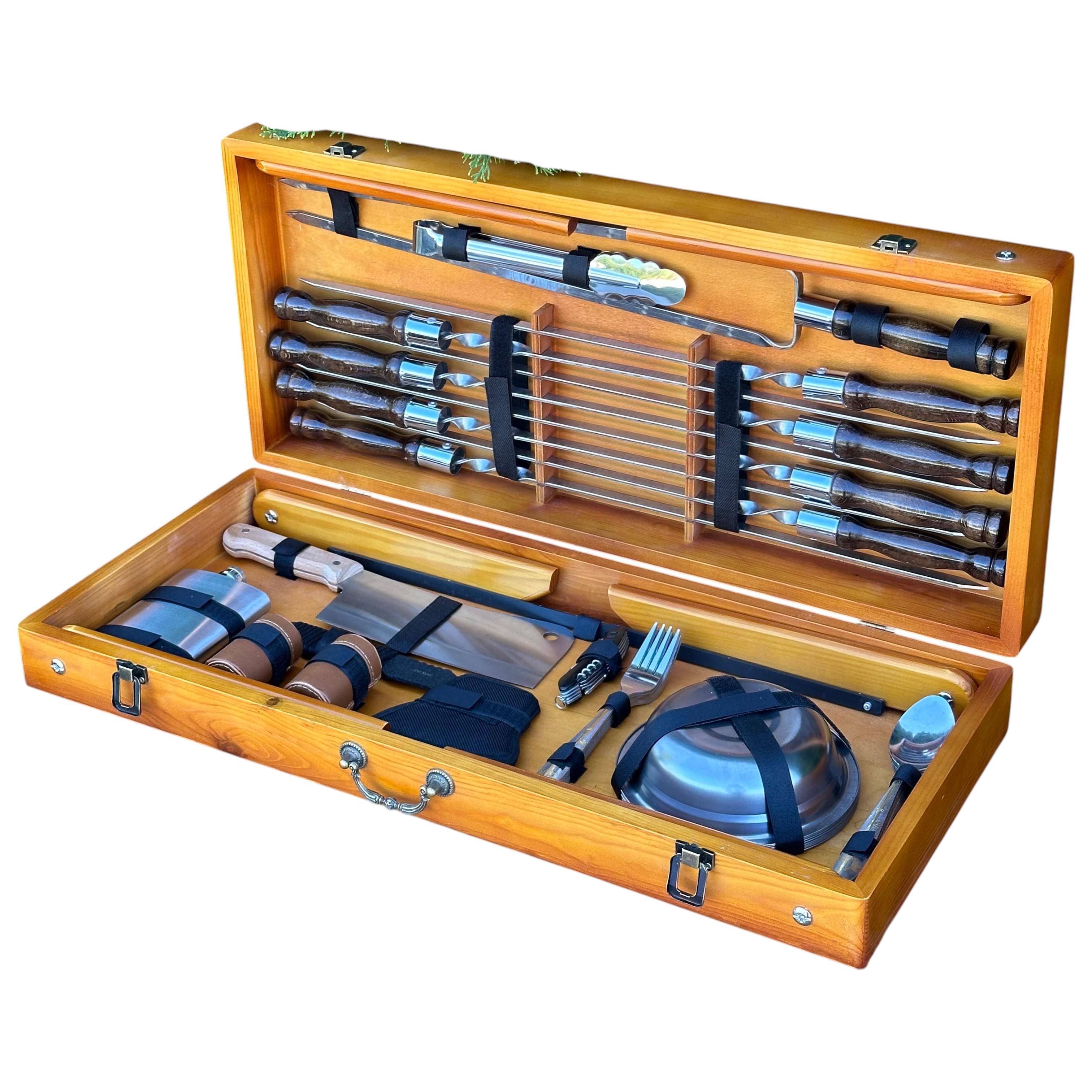 Подарунковий набір шампурів Mzavod Пікнік із нержавіючої сталі в дерев’яному кейсі-стілі 680x300x110 мм (136-17-1191510000808)