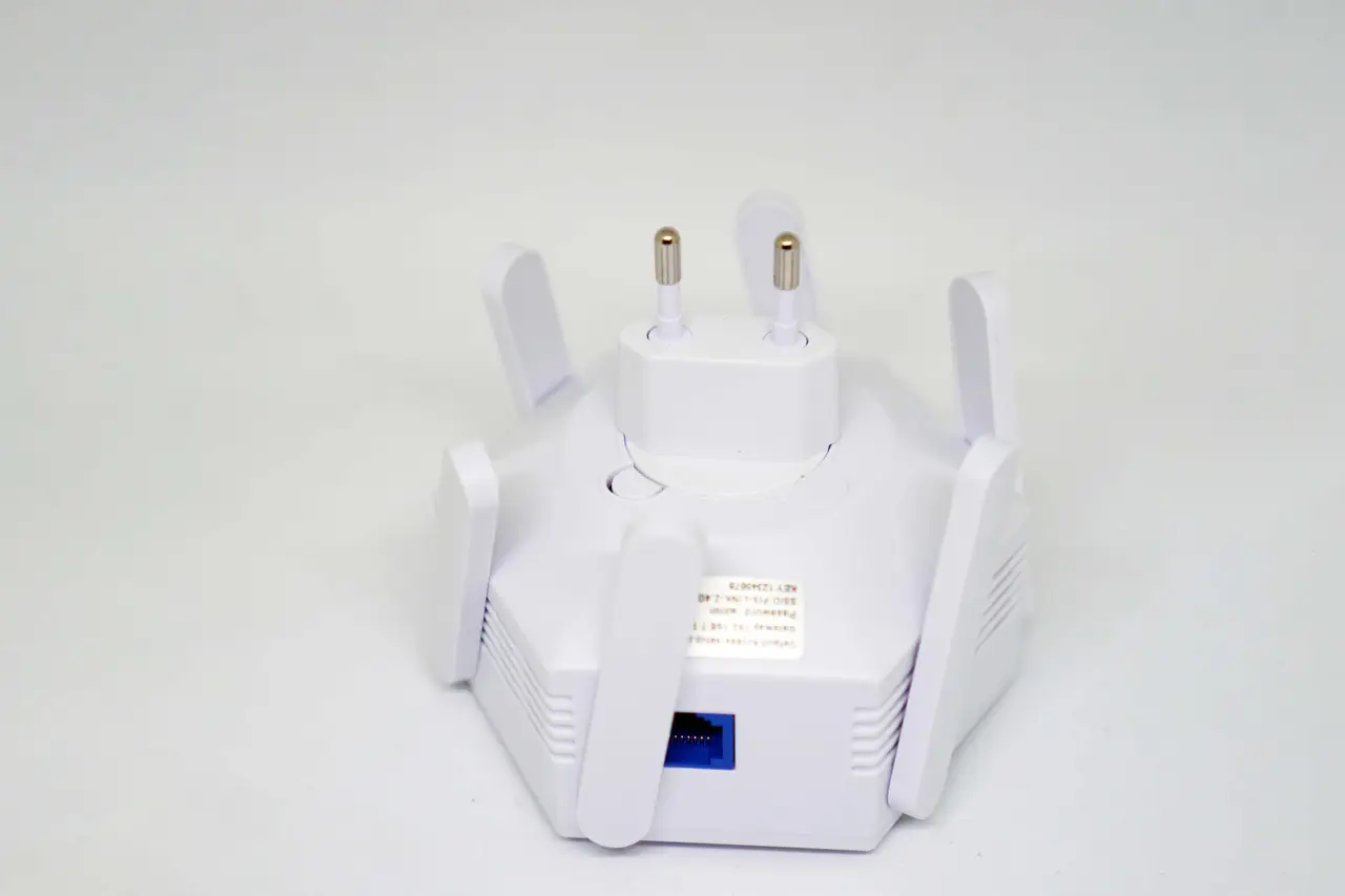 Ретранслятор WiFi Pix-Link WR56T (22412498) - фото 10