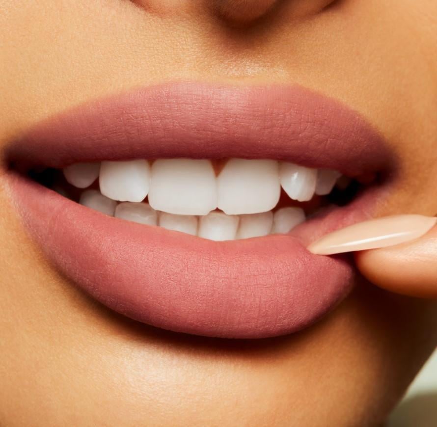 Помада губна рідка матова аналог MAC’s Powder Kiss Liquid Lipcolour #Date-Maker (28552244) - фото 3