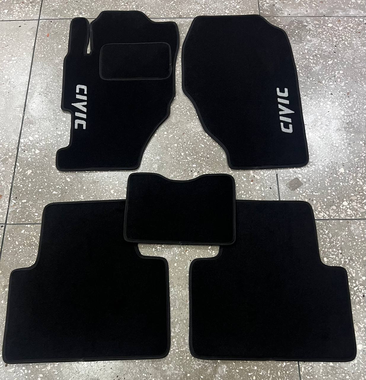 Коврики автомобильные ворсовые в салон для Honda Civic 7