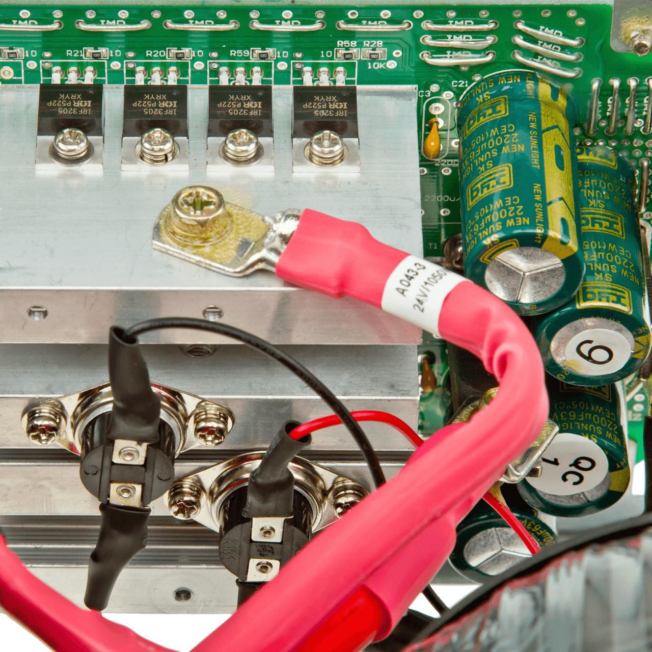 ИБП LogicPower LPY-B-PSW-1000VA+ 700Вт 10A/20A с правильной синусоидой 12В - фото 3