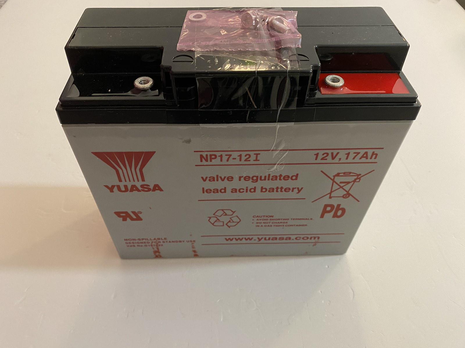 Акумуляторна батарея загального призначення Yuasa VRLA 12V 17 Ah 180x76x167 мм 6,1 кг (NP17-12I) - фото 2 Акумуляторна батарея загального призначення Yuasa VRLA 12V 17 Ah 180x76x167 мм 6,1 кг (NP17-12I) - фото 2