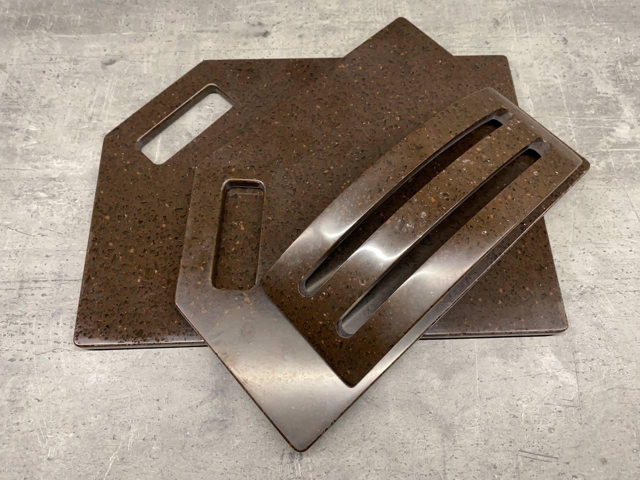 Набір дошок кухонних Chestnut зі штучного акрилового каменю на підставці 2 шт. - фото 3 Набір дошок кухонних Chestnut зі штучного акрилового каменю на підставці 2 шт. - фото 3