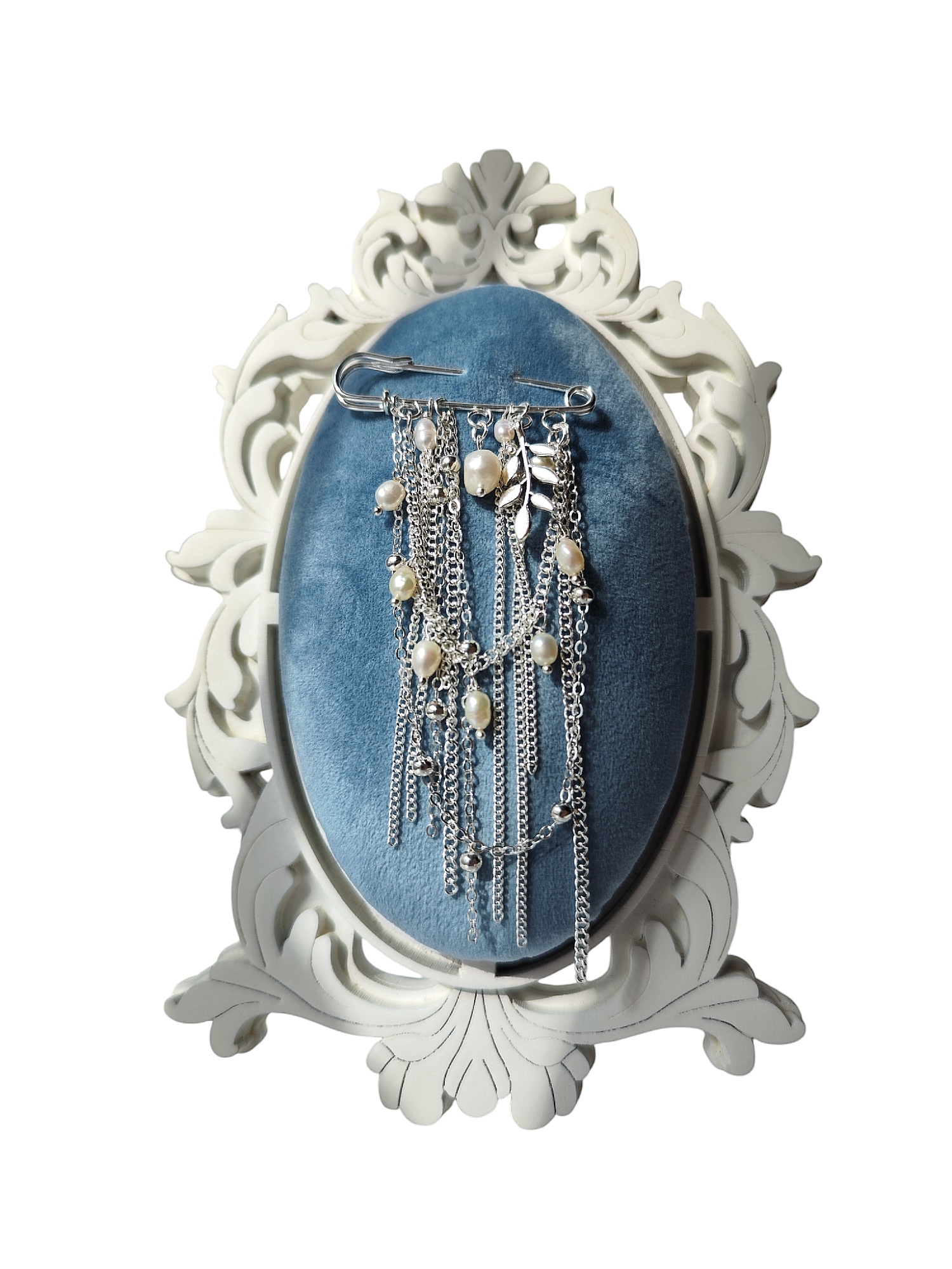 Брошь-шпилька трендова з ланцюжками підвіскою гілочка і натуральними перлами (BR-23)