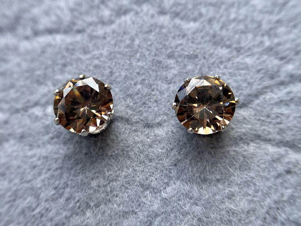 Сережки жіночі гвоздики з фіанітами