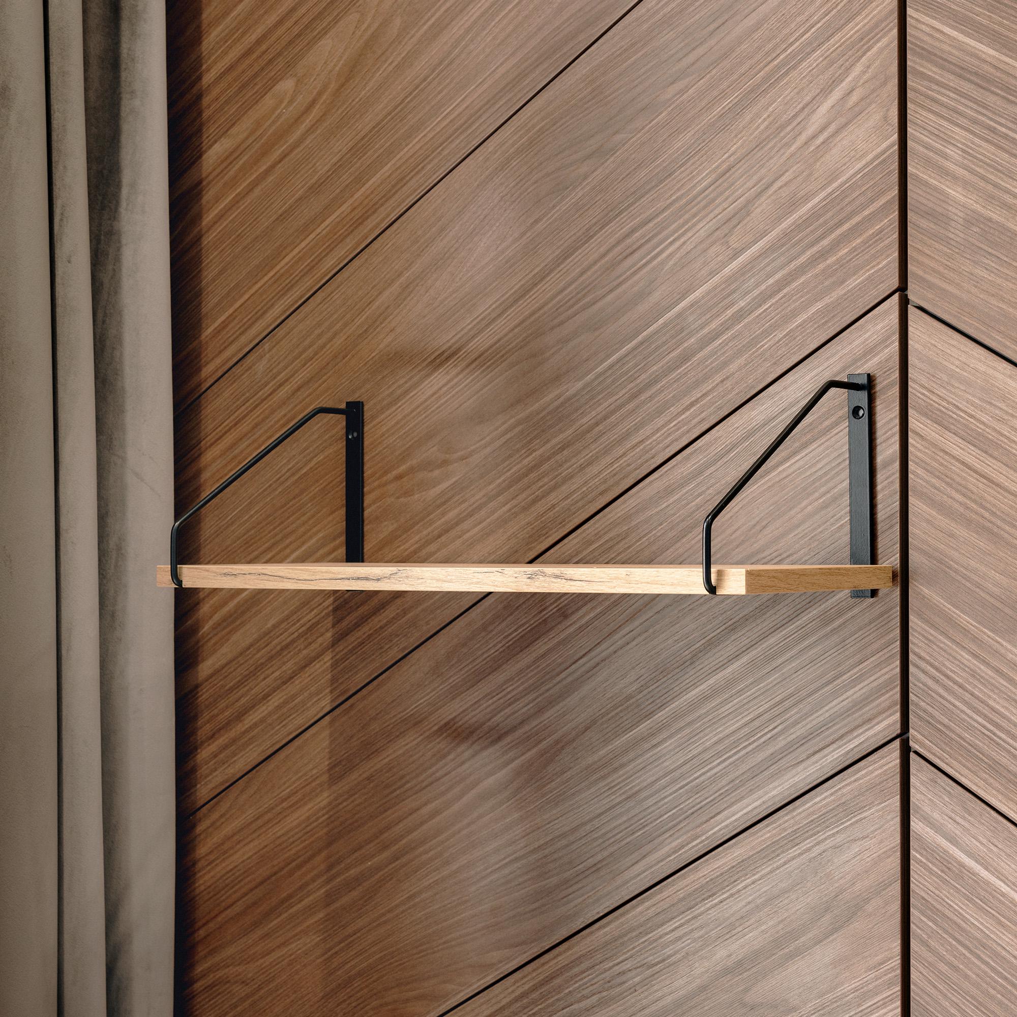 Полка настенная одинарная 18х60 см Черный/Дуб - фото 3