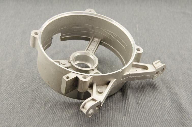 Крышка генератора левая для генераторов 2 кВт-3 кВт (2147)