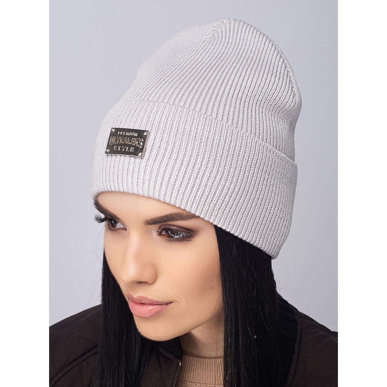 Шапка женская украшена эмблемой Leks Репост one size Иней Шапка женская украшена эмблемой Leks Репост one size Иней