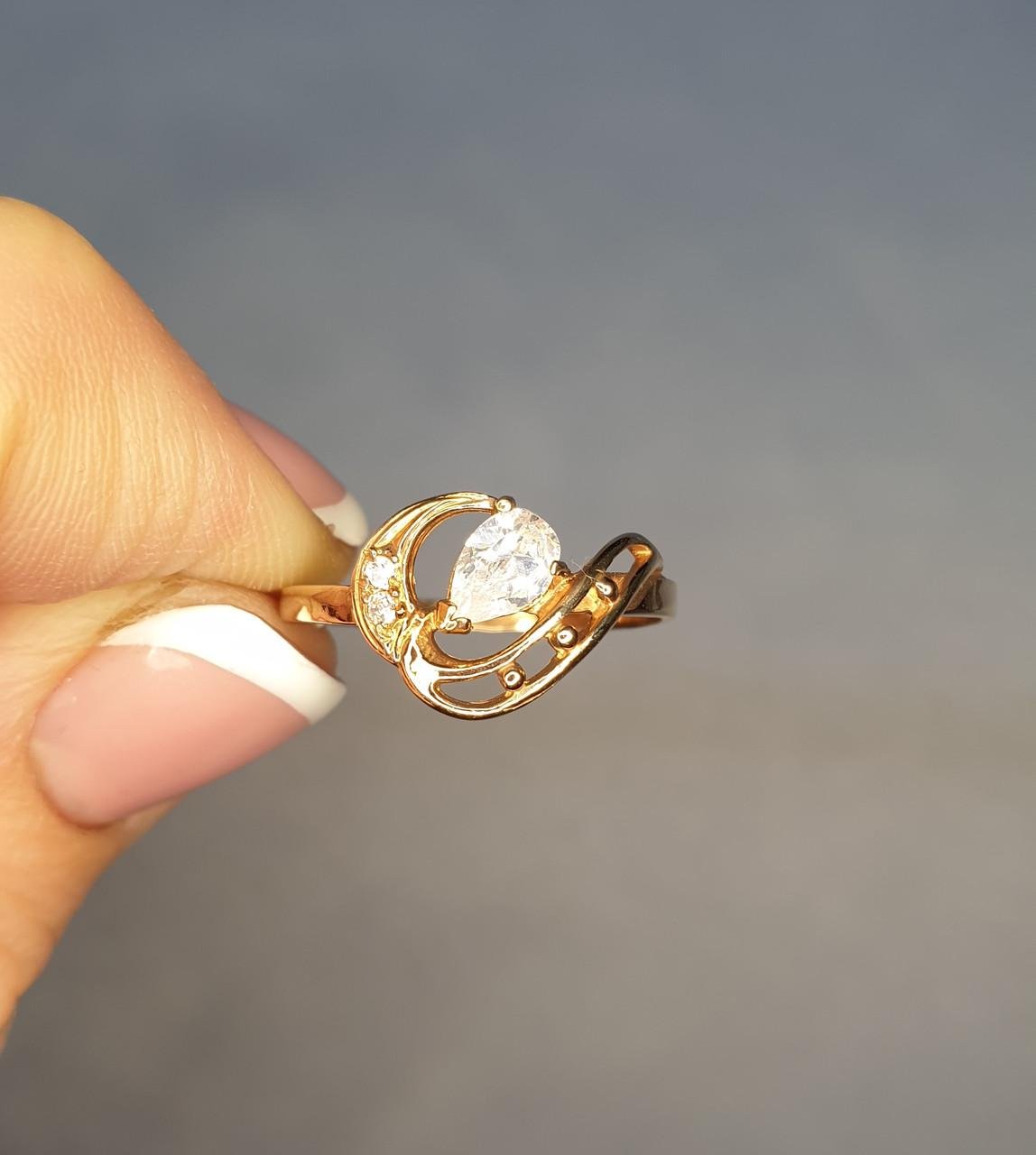 Кільце позолочене з кубічним цирконієм р. 18 1,49 г (1438237685)