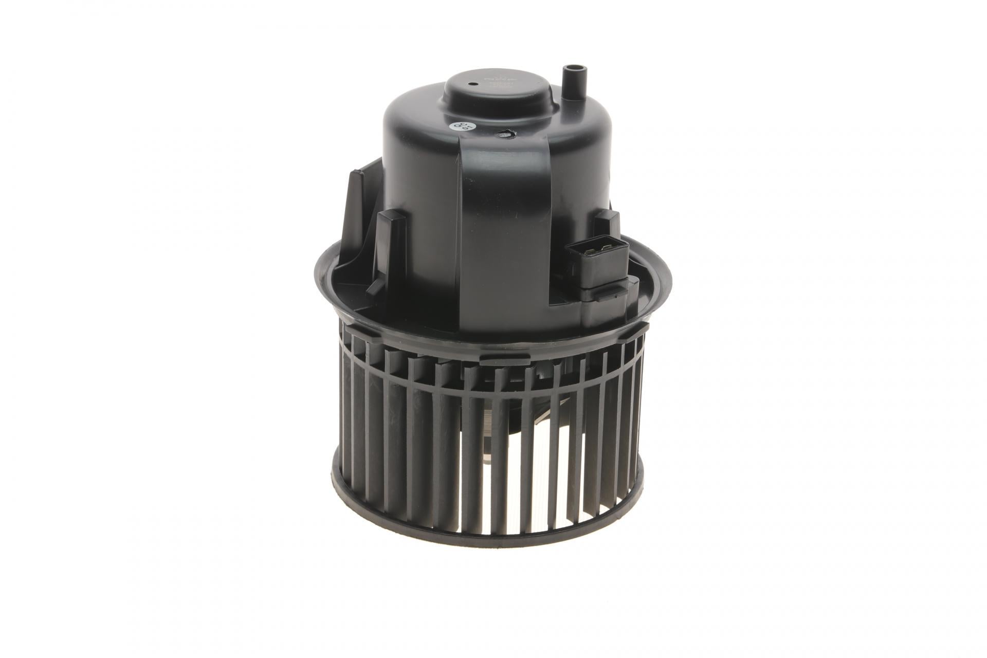 Моторчик пічки NRF Ford Transit 95-34033