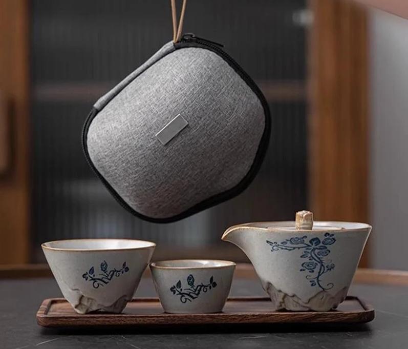 Дорожный чайный набор Гайвань 170 мл керамический и 2 пиалы с чехлом подставкой и полотенцем Gray/Blue