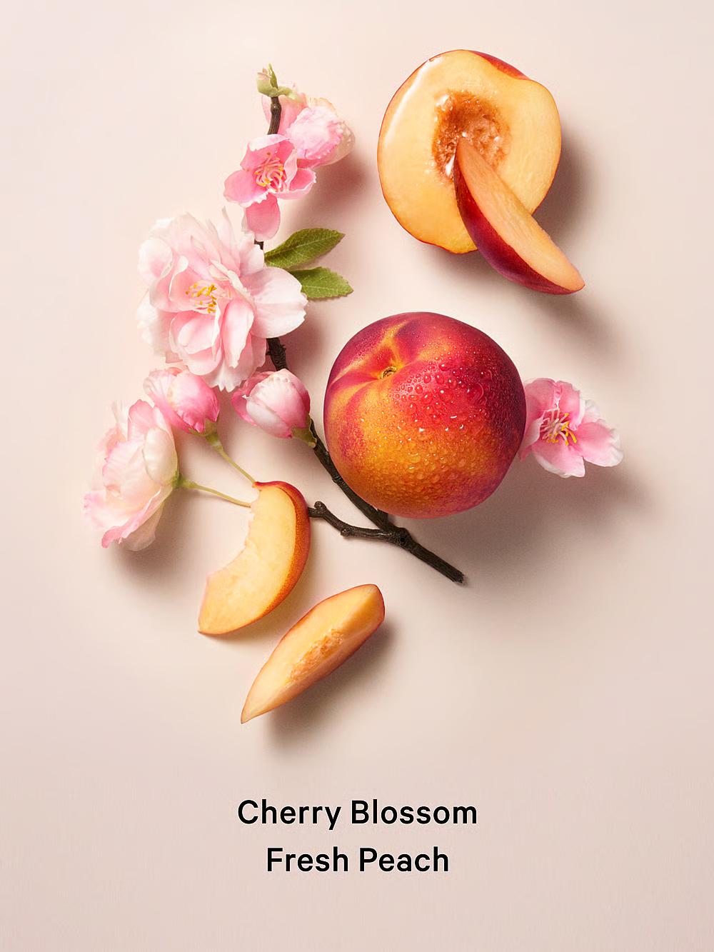 Набір Victoria's Secret Love Spell спрей та лосьйон (0212) - фото 2 Набір Victoria's Secret Love Spell спрей та лосьйон (0212) - фото 2