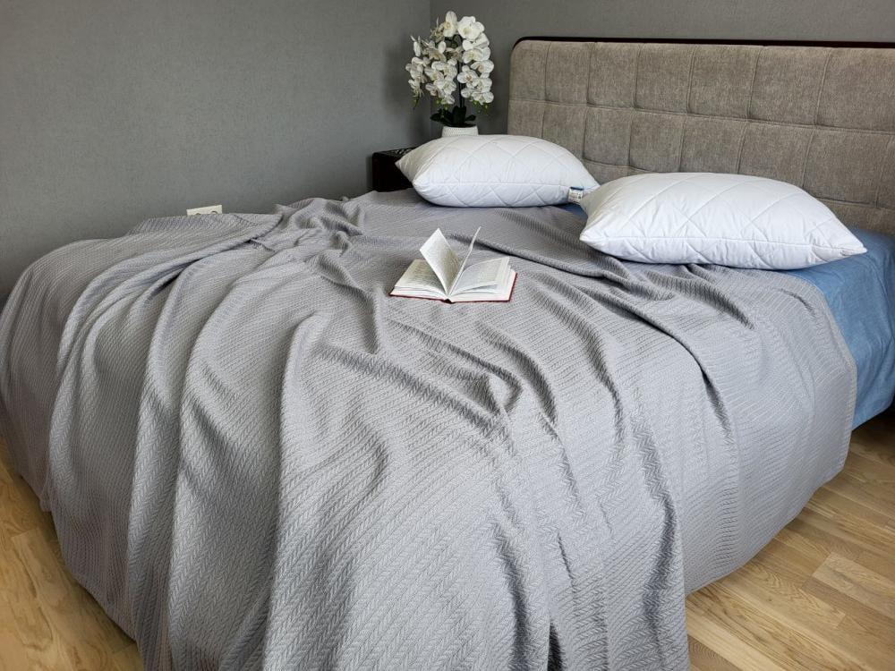 Покрывало Пике Косичка 180x220 см Серый (11242) - фото 5 Покрывало Пике Косичка 180x220 см Серый (11242) - фото 5