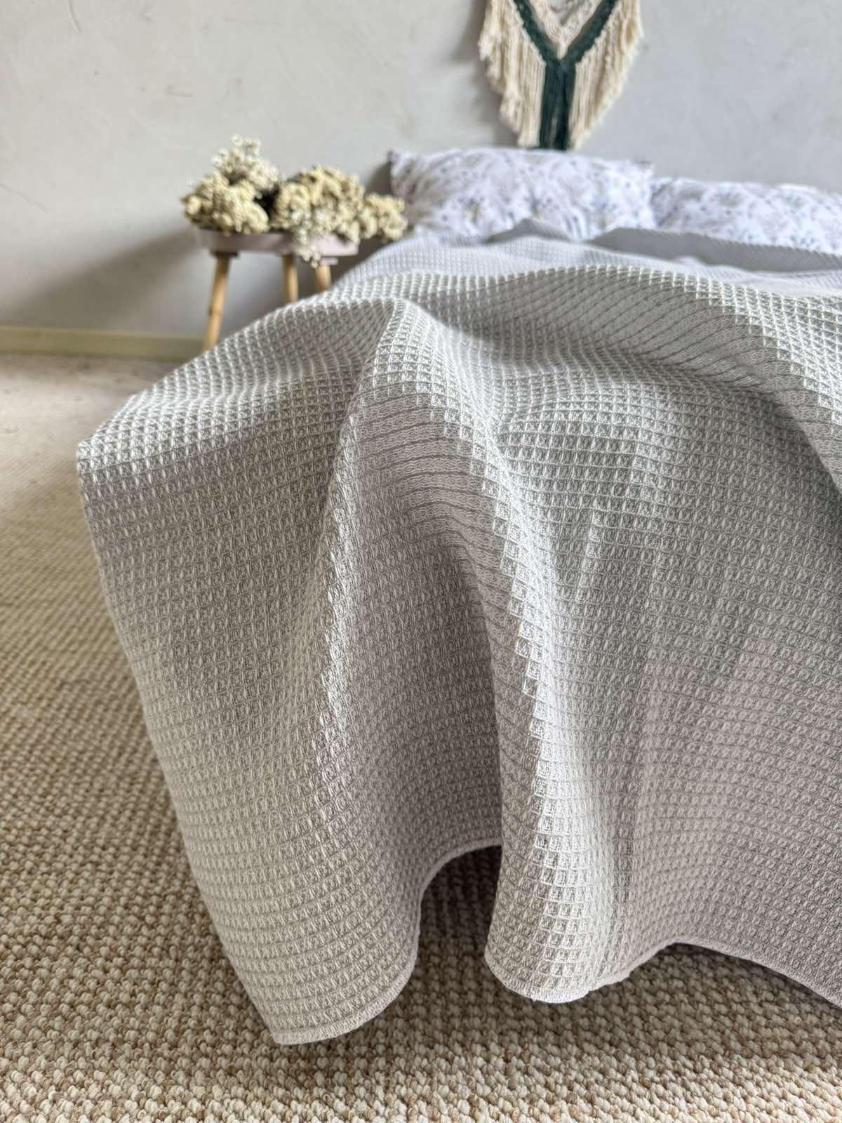 Простирадло вафельне ZEINTEX бавовняне 200х220 см Світло-сірий (26416772) - фото 8 Простирадло вафельне ZEINTEX бавовняне 200х220 см Світло-сірий (26416772) - фото 8