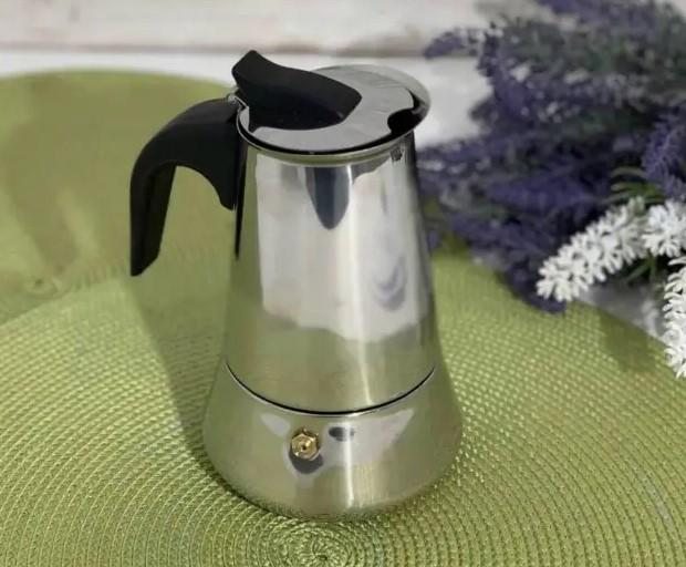 Гейзерна кавоварка газова Edenberg EB-3787 на 2 чашки - фото 3 Гейзерна кавоварка газова Edenberg EB-3787 на 2 чашки - фото 3