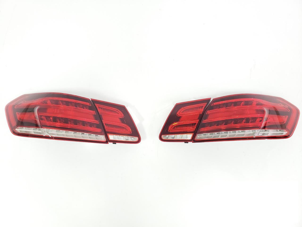 Ліхтарі задні Mercedes E-class W212 2009-2013