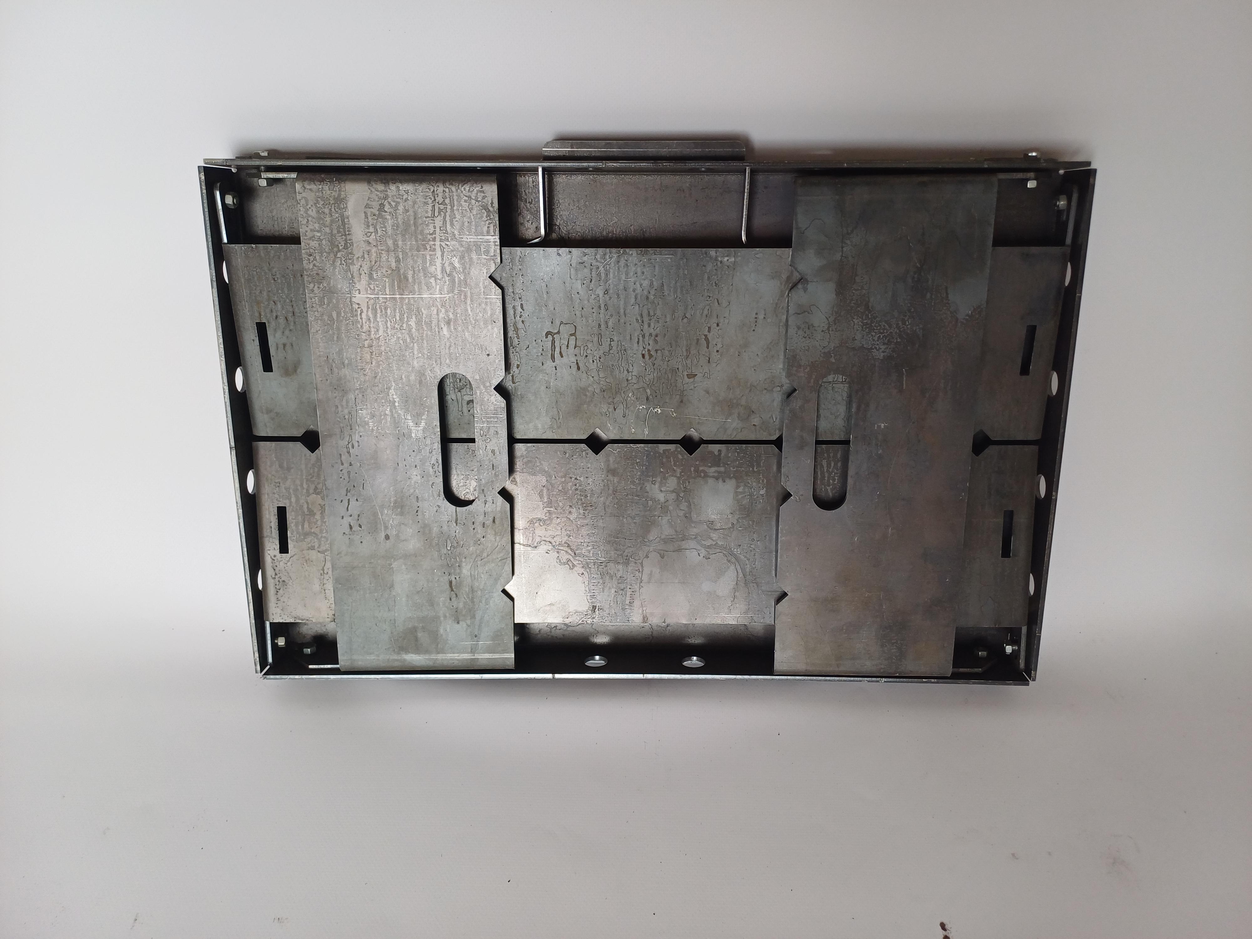 Мангал-валіза складний 8 шомпурів 3 мм (12062333) - фото 6 Мангал-валіза складний 8 шомпурів 3 мм (12062333) - фото 6