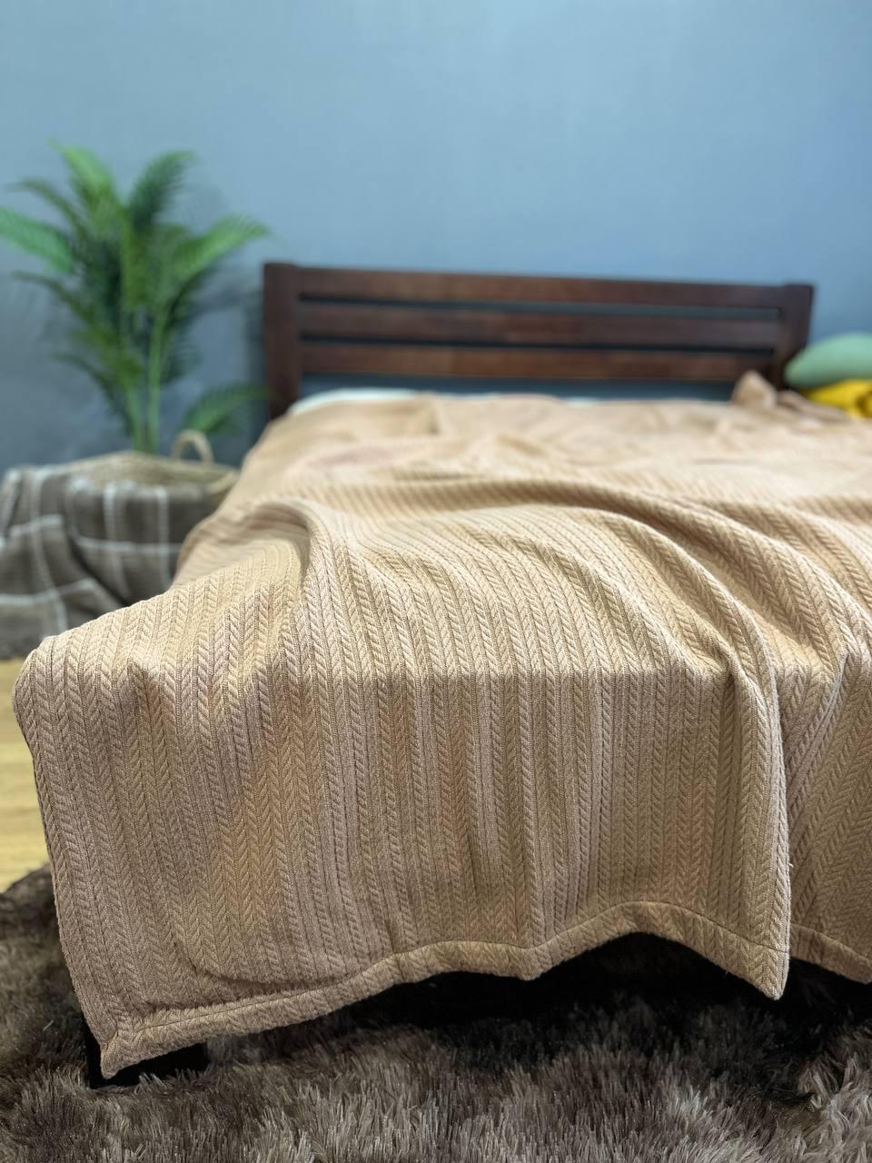 Покрывало-плед Косичка хлопковое полуторное 160х230 см Капучино (23982789)