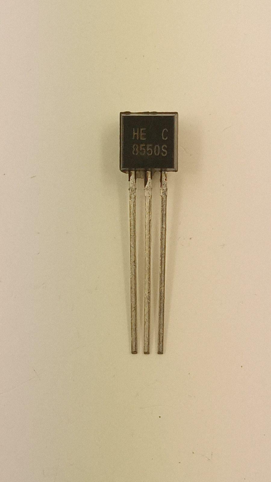 Транзистор 2SC8550 TO-92 (02546) Транзистор 2SC8550 TO-92 (02546)