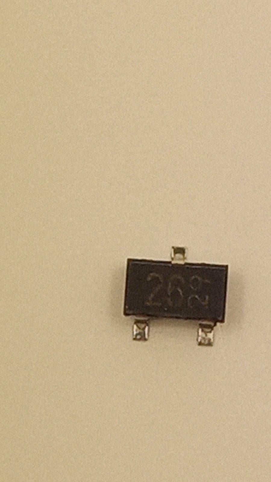 Транзистор PDTC144EKA npn 50V 0.2A R1 R2 47Kom sot-23 (22157) Транзистор PDTC144EKA npn 50V 0.2A R1 R2 47Kom sot-23 (22157)