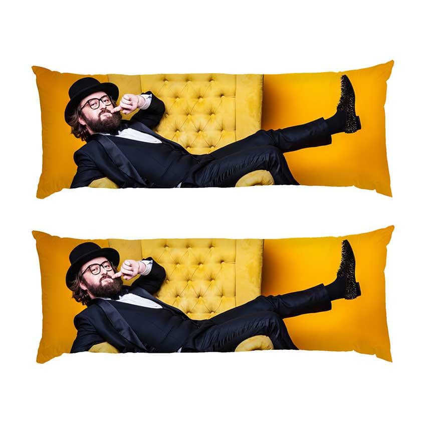 Подушка дакимакура Dzidzio on the couch Singer габардин 150х50 см (113627-3)