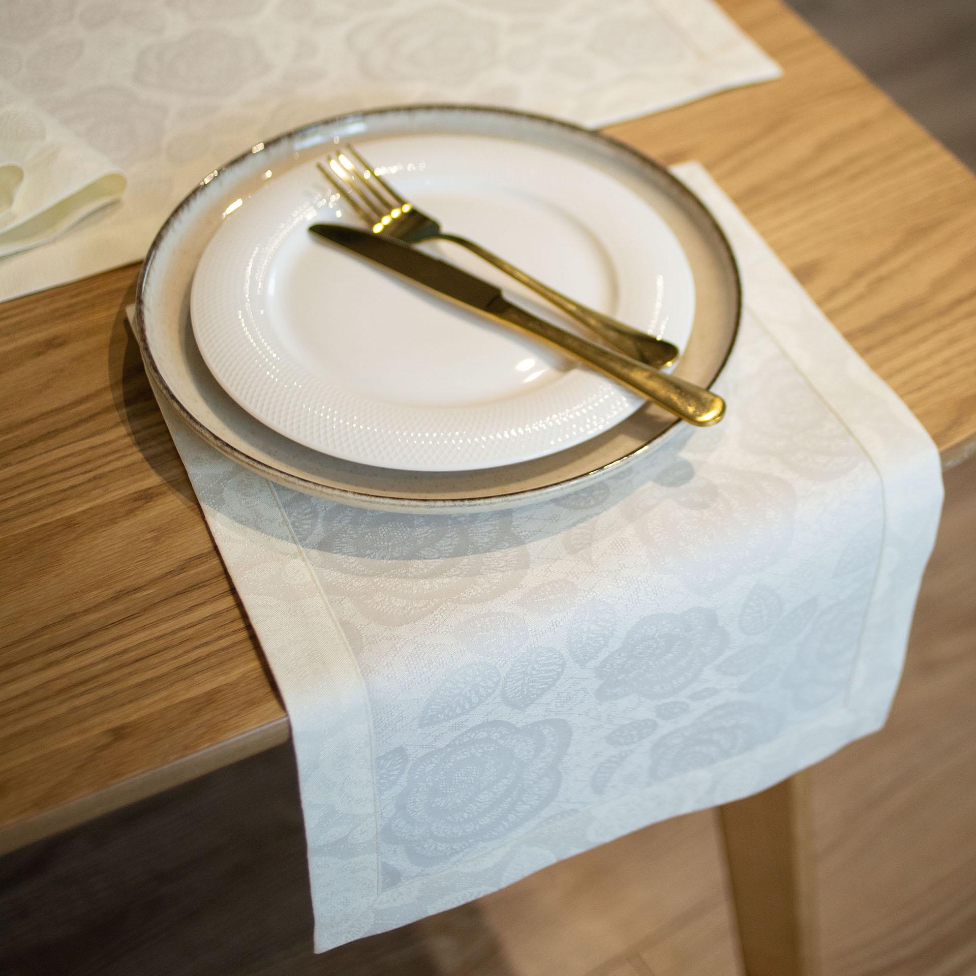 Комплект серветок жакардових Едельвіка Камелія 2 шт. Молочний кремовий (421-23/00)