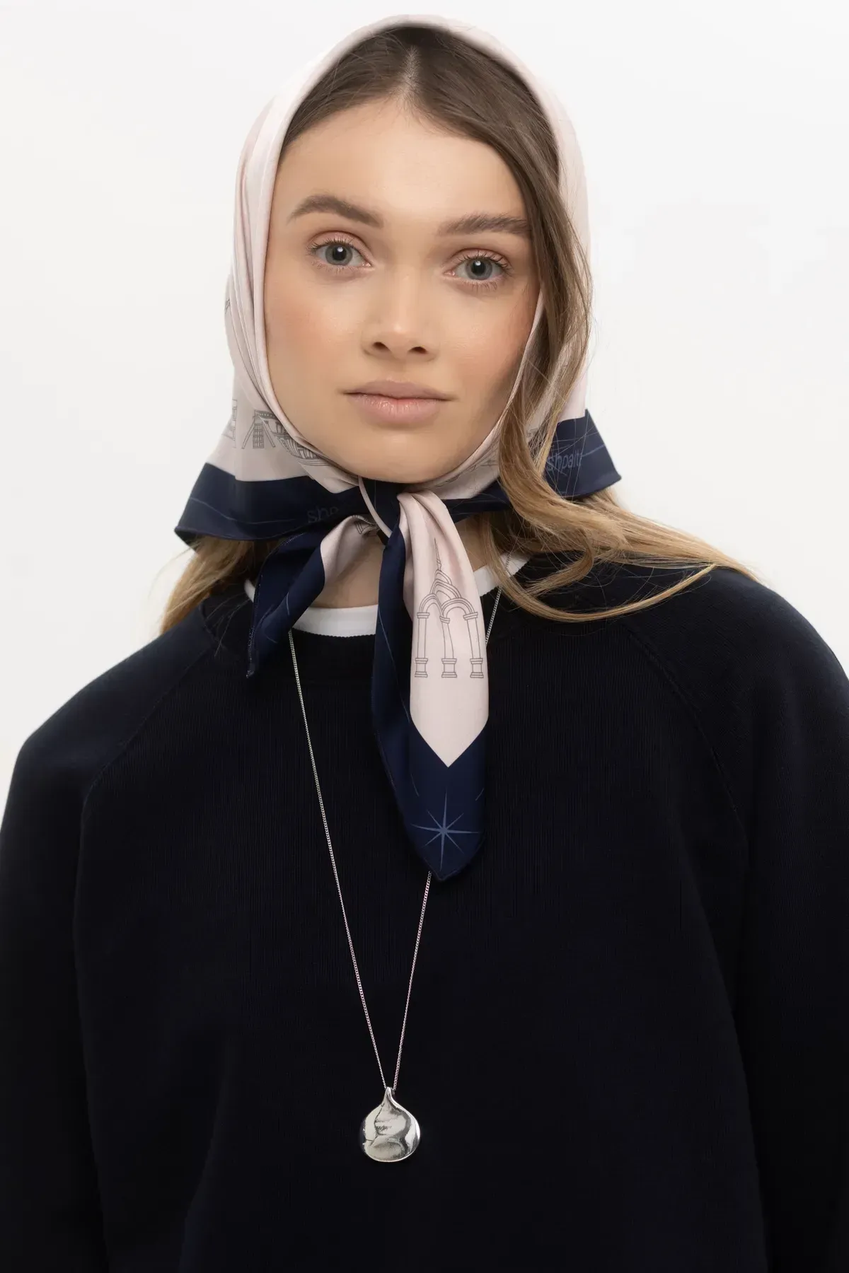 Платок Харьков шелковый односторонняя печать 55х55 см Бежево-синий (27557525) - фото 4