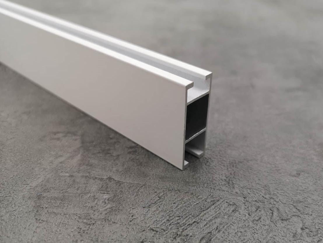 Профиль MARCIN DECOR Скарлайн 1,6 м Белый глянец - фото 1 Профиль MARCIN DECOR Скарлайн 1,6 м Белый глянец - фото 1