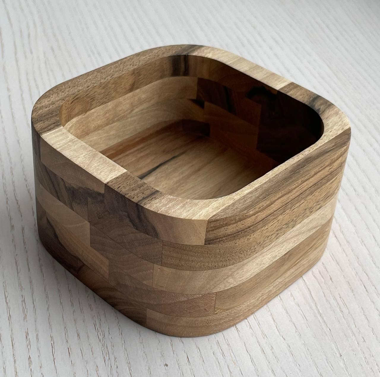 Емкость квадратная деревянная для изготовления свечи (9384329)