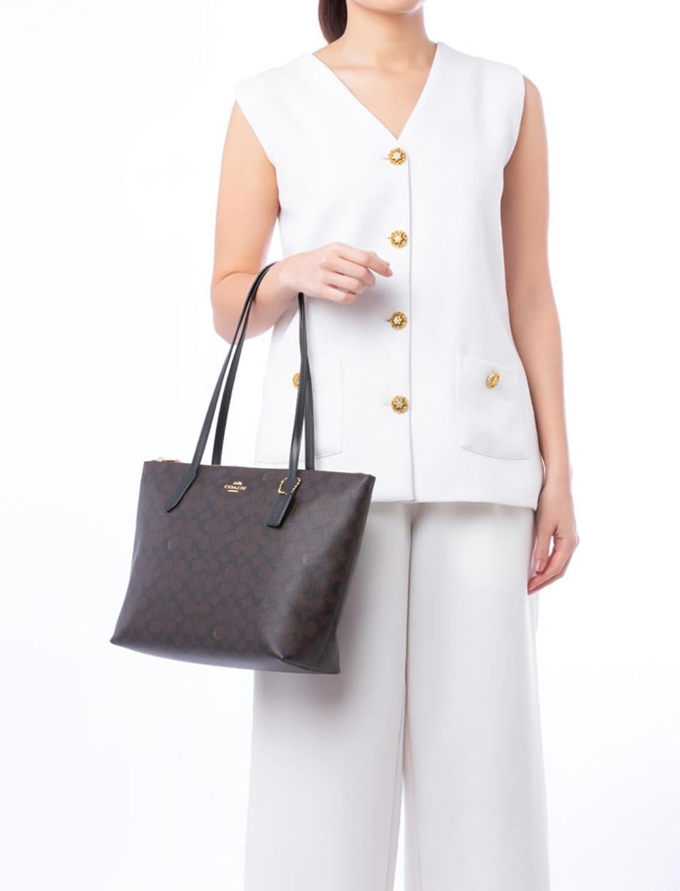 ᐉ Сумка женская Coach Zip Top Bag In Signature Canvas Walnut