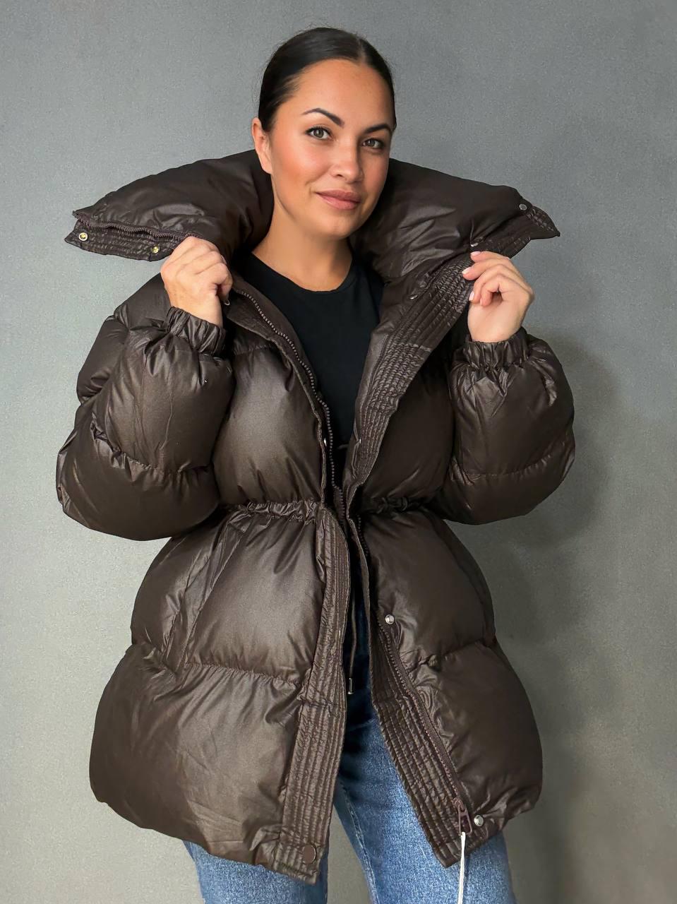 Куртка женская HAIZIYUAN 8055 пуф глянцевая удлиненная с утяжкой на талии L Коричневый (5585) - фото 1 Куртка женская HAIZIYUAN 8055 пуф глянцевая удлиненная с утяжкой на талии L Коричневый (5585) - фото 1