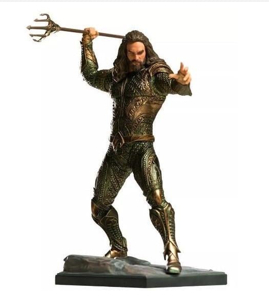 Статуэтка DC Aquaman 23 см (DCA 10.050)