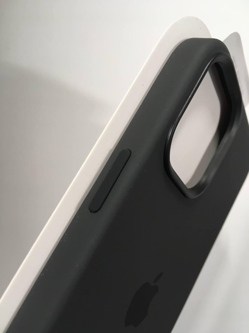 Силіконовий чохол Silicone Case MagSafe для Apple Iphone 12 Pro Max (6.7") Black - фото 7